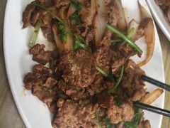 传统烤羊肉-炙热童年·老北京炙子烤肉(南锣鼓巷店)