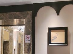 -万泊酒店(长沙五一广场国金中心店)