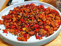 -柒月小火炉·新派川菜(金狮广场店)