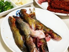 -爱客得牛排海鲜烤肉·火锅自助(春熙路黑金好店)