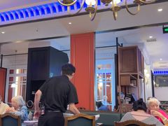 -新白鹿餐厅(百联中环店)