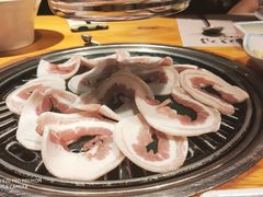 -唯成•韩国炭火烤肉 유성고기