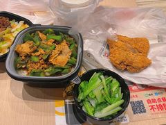 台式卤肉饭-永和大王(华侨城店)