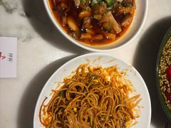 -初蓉丨遇见新川菜(亲贤街荣耀店)