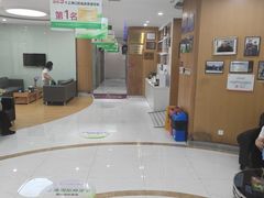 -雅悦齿科(顾村公园店)