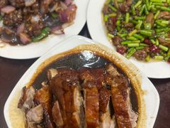 -余杨鸭鸭餐厅