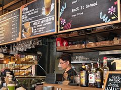 -Common Table · Brunch & Coffee