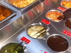 自助调料区-马路牙子烧烤音乐酒馆(望京店)