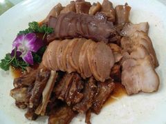 -黄埔华苑酒家(黄埔店)