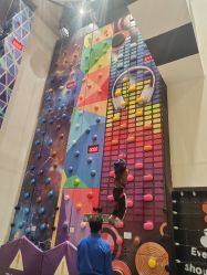 -meland club亲子乐园(重庆万象城店)
