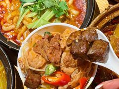 -有红鸡毛店·砂锅菜(抚琴夜市店)