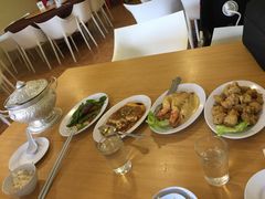 -ZF Seafood Restaurant 卓峰海鲜餐