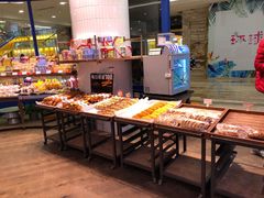 自助取餐区-巴黎贝甜·生日蛋糕(环球中心店)
