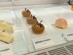 -潮一不贰·法式甜品·生日蛋糕·西式简餐(外滩店)