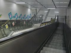 -香梅(地铁站)