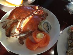 -荣誉国际酒店-云顶旋转餐厅