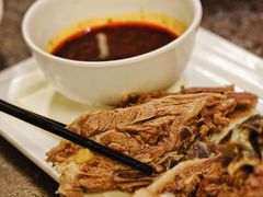 手抓羊肉半斤-贯贯吉·清真餐厅(浙江中路店)