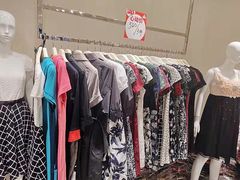-广州白马服装市场