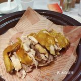 这一间客家菜顶呱呱，客似云来