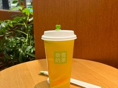 -奈雪的茶(M+世纪都会广场店)