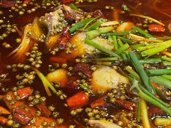 -乡土特色.冷锅鱼.牦牛肉汤锅