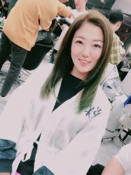 -变画·发型STUDIO