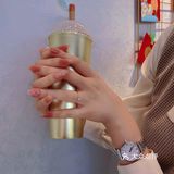 一家很小很小很小的美甲店