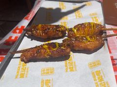 -威记烧嘢·南宁烧烤·超级生牛(绿地店)