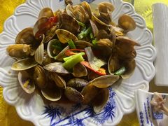 -美味海鲜大排档(明发美食地标店)
