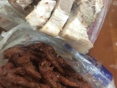 -陆稿荐观前街店