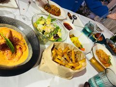 -春树下·树屋花房西餐厅(罍街AS1980店)