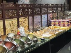-牛里牛气· 榴莲海鲜鲜牛肉自助火锅·烤肉(横岗店)