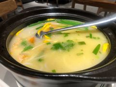 云南过桥米线-云海肴·汽锅鸡·云南菜(高德置地店)