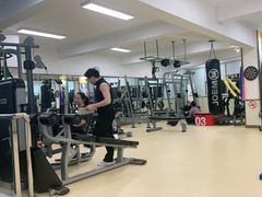 -中田健身工作室(莘庄地铁站店)