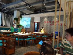 大堂-小牛叔鲜切牛肉·火锅·烤肉自助(公济桥路店)