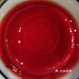 鲜鸭血和腊肠很好吃，那个胶原牛肉很有特点