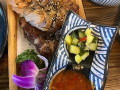 金牌炭烧秘制猪颈肉-Hi YOU你的饭局泰餐厅(雍和宫店)