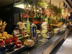 -唐拉雅秀酒店-西锦汇空中BBQ·思创餐厅
