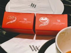 -Salon de Ville浦江汇(上海外滩华尔道夫酒店店)