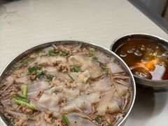 -正宗杨记普洱酸醋米线(总店)