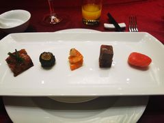 -银星皇冠假日酒店美食阁