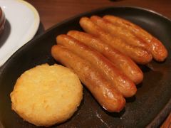 特色烤肠拼盘-萨莉亚意式餐厅(杭州滨江天街店)