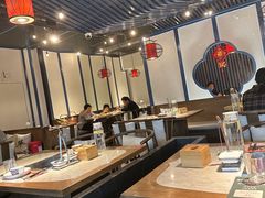 -尚尚仙·酸汤猪手·猪肚鸡火锅(华联万柳购物中心店)