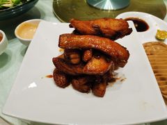 本帮熏鱼-金时代顺风大酒店(临港百联店)