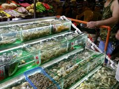 -覃记海鲜美食餐厅