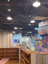 -卡通尼乐园(五彩世界店)