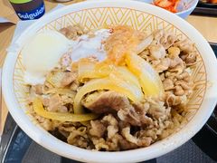 温泉蛋牛丼-食其家·牛丼咖喱(金桥太茂店)