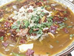 -聚汇三少·龙虾·中餐厅(莫邪路新天地店)