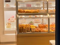 面包甜点陈列柜-好利来(四惠店)