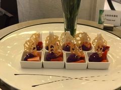 -亮马河饭店翠雅咖啡厅